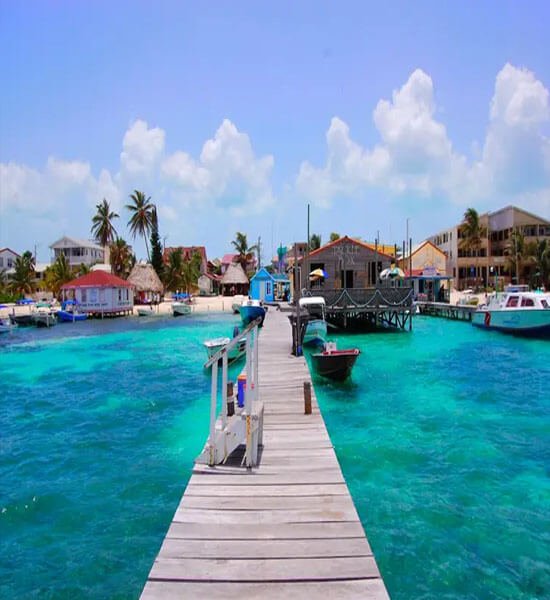Tackle Box Pier, San Pedro Town